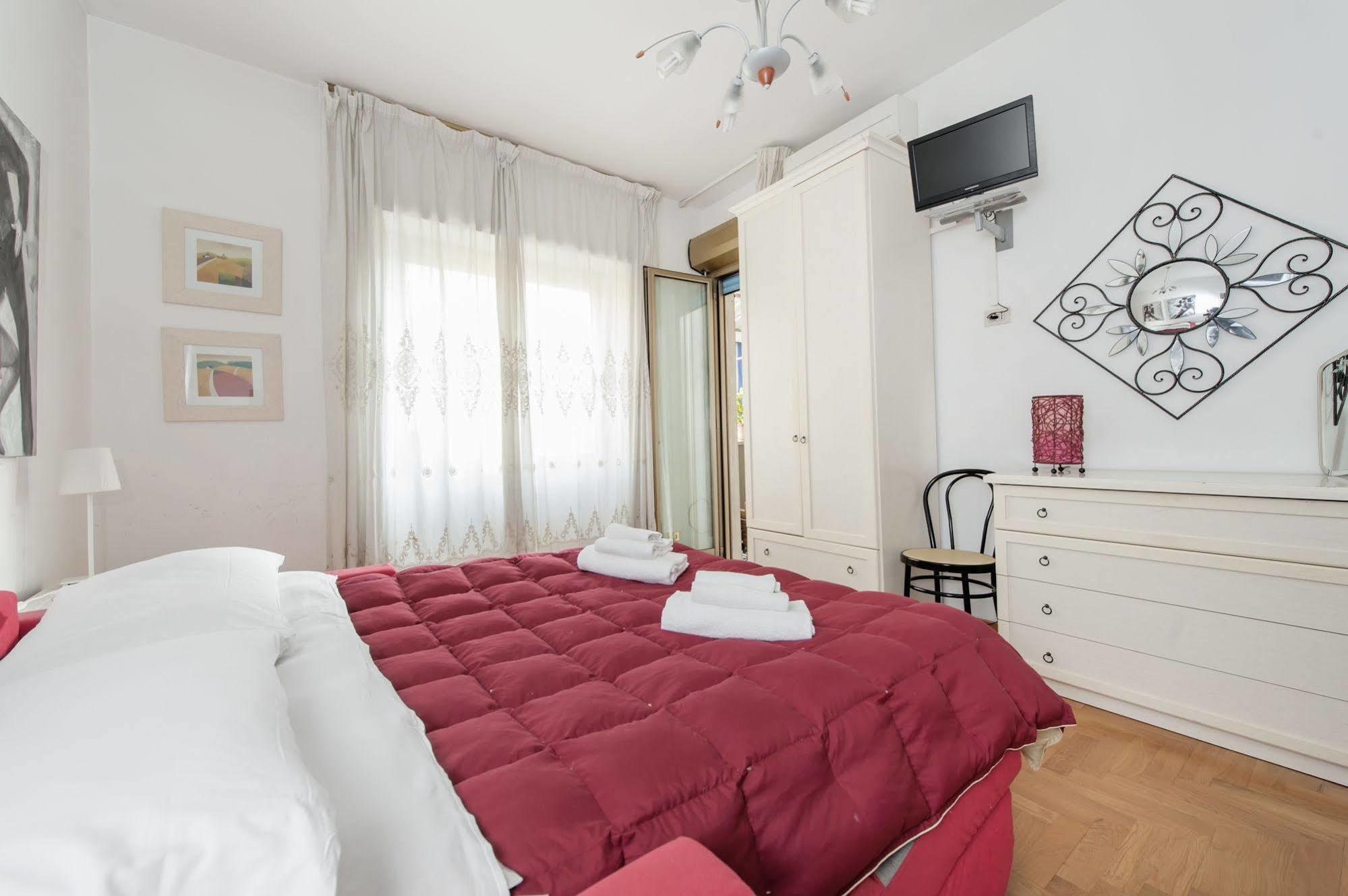 B&B A Room For Holiday 로마 외부 사진