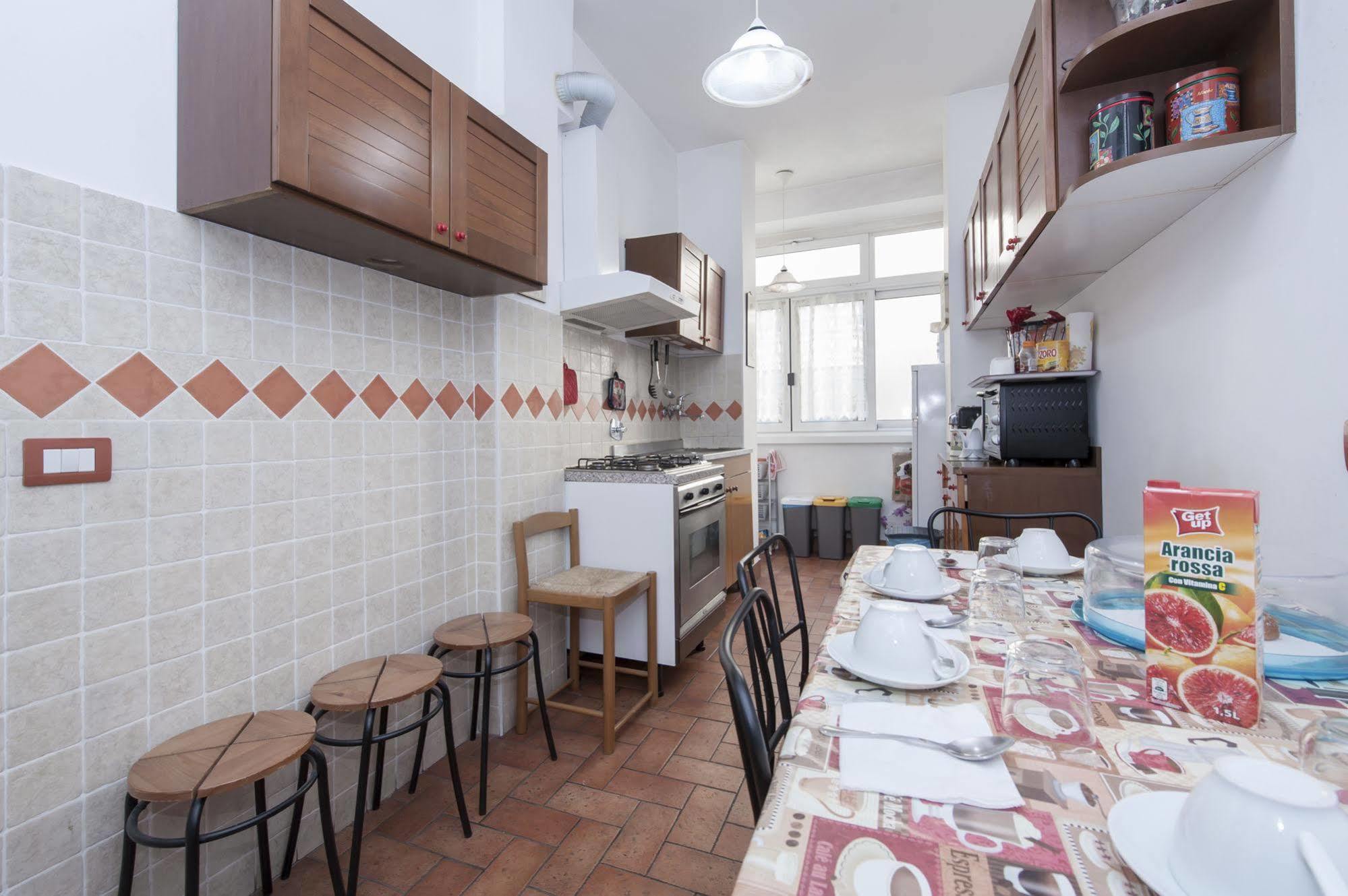 B&B A Room For Holiday 로마 외부 사진